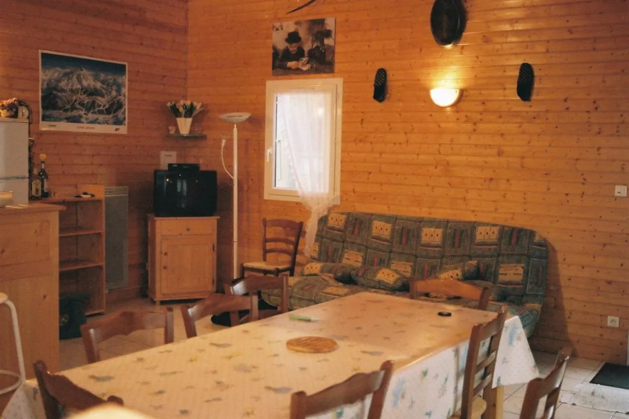 Apartament Chalet Jennifer Laveissière Francja